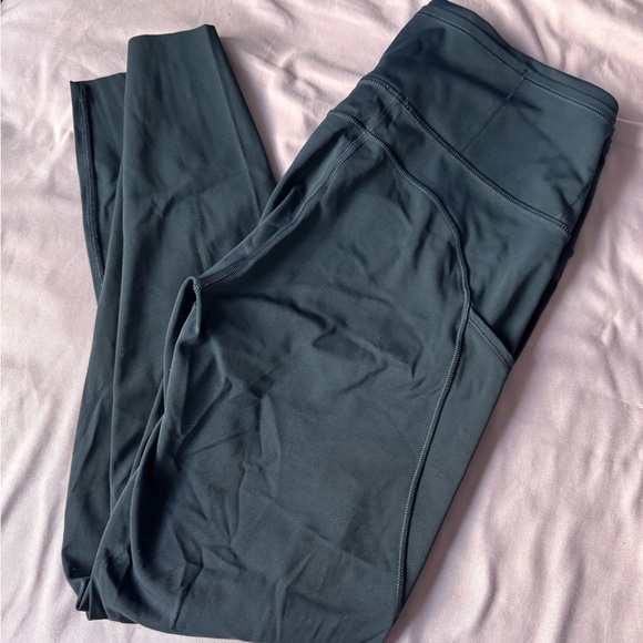 lululemon Navy Fast and Free Leggings - Picture 2 of 4